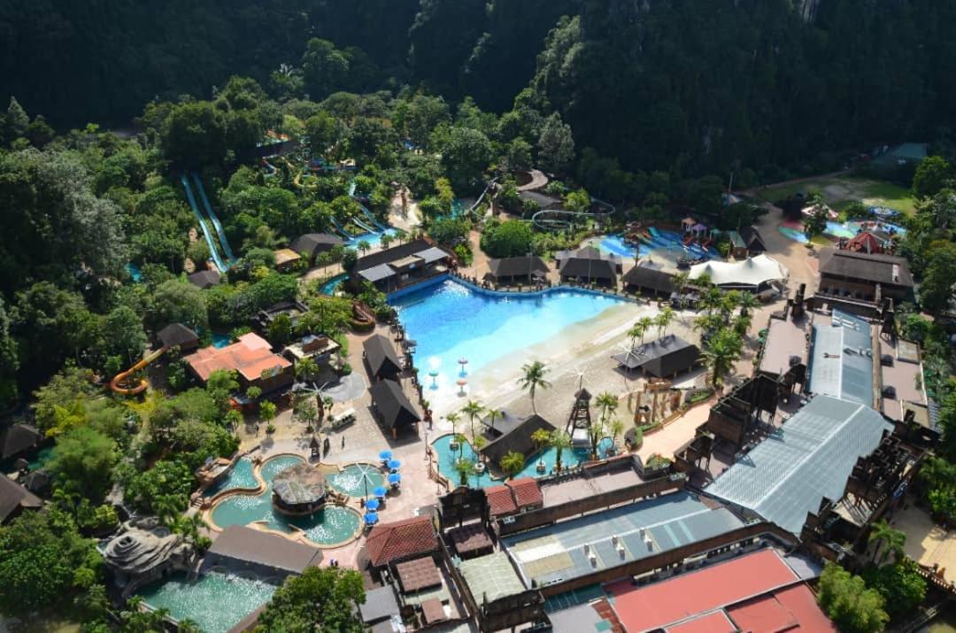 De Hotspring 6 Pax Suite @ Sunway Onsen Ipoh Kültér fotó